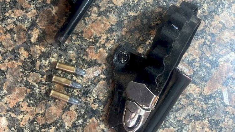 Posse Ilegal de Arma de Fogo em Bom Jesus dos Perdões