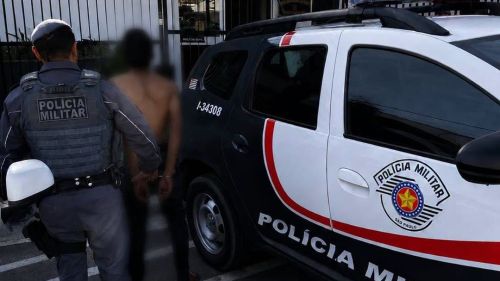 PM PRENDE INDIVÍDUO POR ROUBO E TENTATIVA DE HOMICÍDIO EM ATIBAIA
