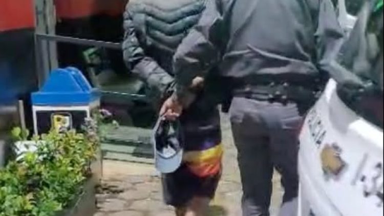 PM CAPTURA PROCURADO PELA JUSTIÇA NO BAIRRO PADRE ALDO BOLINI, EM BRAGANÇA PAULISTA