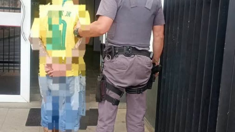 POLÍCIA MILITAR PRENDE HOMEM POR VIOLÊNCIA DOMÉSTICA E AMEAÇA EM JOANÓPOLIS
